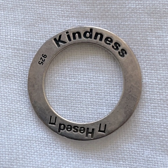 Affirmation washer pendants  kindness love trust - Picture 3 of 6